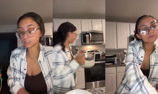 mommamaddi24 TikTok Live — Aug 30, 2026, 11:52 PM