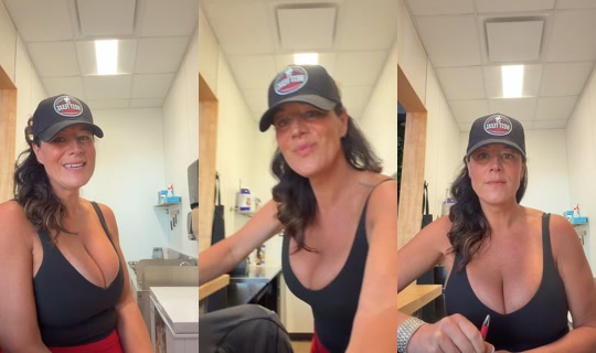 moms_gym_life TikTok Live — Aug 26, 2026, 6:36 PM
