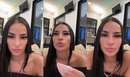 monicabaezzz TikTok Live — Oct 8, 2026, 1:43 AM