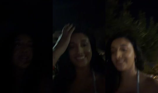 monlalli TikTok Live — Oct 1, 2026, 10:02 PM