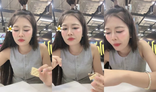 mook_merry TikTok Live — Sep 22, 2026, 1:00 PM