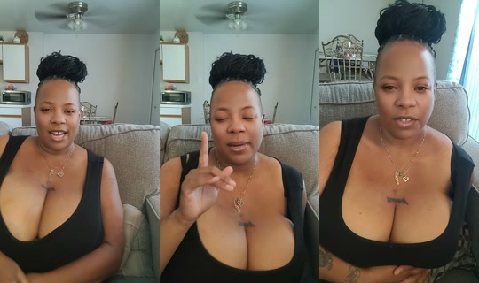 moon_star_310 TikTok Live — Aug 21, 2026, 11:54 PM