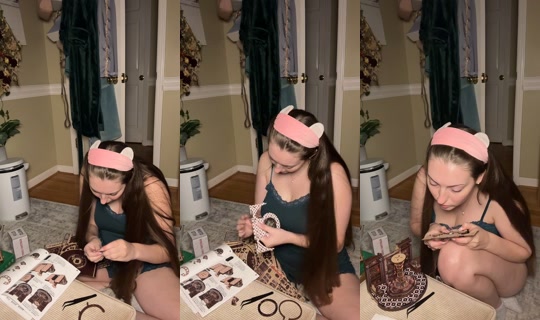 moorer_reading TikTok Live — Aug 25, 2026, 12:48 AM