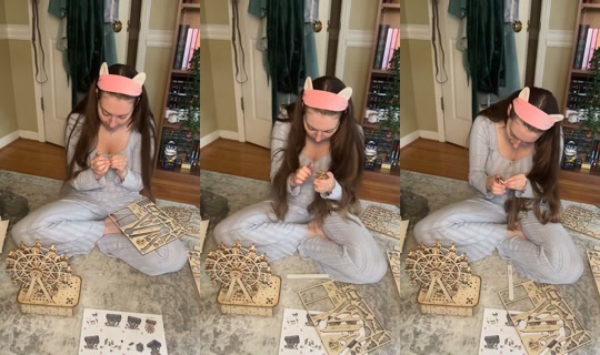 moorer_reading TikTok Live — Aug 27, 2026, 3:30 PM