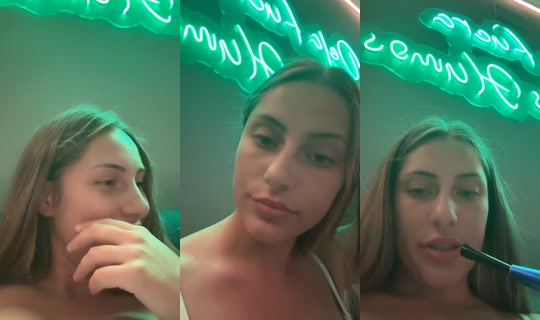moracupe TikTok Live — Sep 6, 2026, 11:02 PM