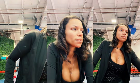 mz.dimpelz TikTok Live — Oct 2, 2026, 8:32 PM