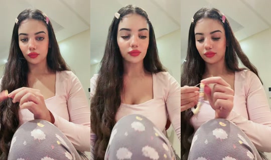 najlaelamrani6 TikTok Live — Oct 4, 2026, 10:30 PM