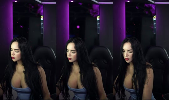 natymolina888 TikTok Live — Aug 28, 2026, 7:47 PM