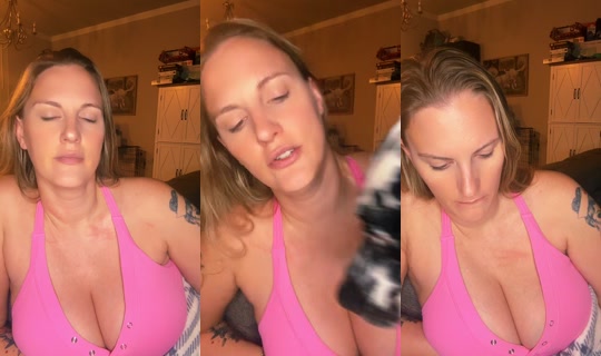 nerdygirl.90 TikTok Live — Aug 23, 2026, 3:22 AM