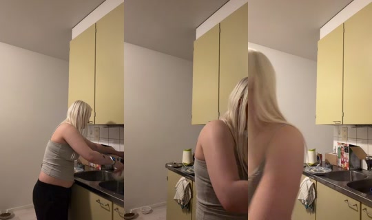 nettaemelia TikTok Live — Oct 1, 2026, 9:25 PM