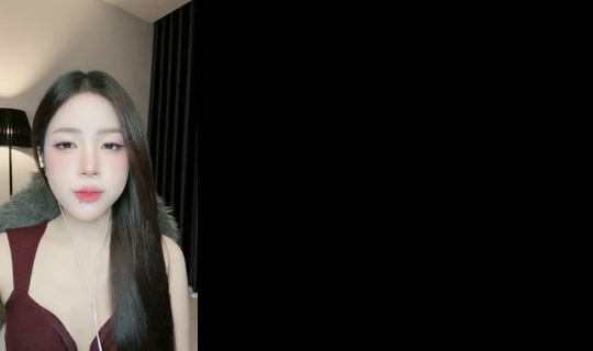 nganhayhat21 TikTok Live — Aug 28, 2026, 10:45 AM