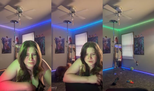 nicholeride2.0 TikTok Live — Sep 30, 2026, 10:49 PM