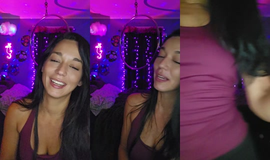 nikkikitty2 TikTok Live — Aug 23, 2026, 1:33 AM
