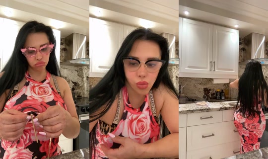 nunucurves TikTok Live — Aug 21, 2026, 5:07 AM