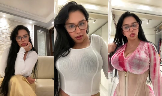 nunucurves TikTok Live — Aug 22, 2026, 2:19 AM