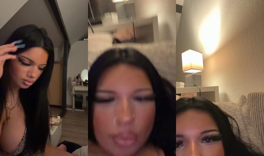 nurxzl07_ TikTok Live — Oct 1, 2026, 10:17 PM