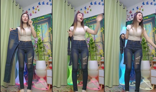 nuyuyfashionshop TikTok Live — Oct 9, 2026, 11:24 AM