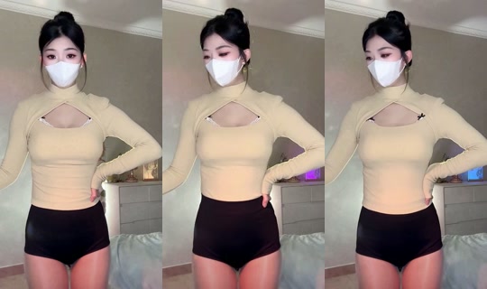 oily964 TikTok Live — Aug 27, 2026, 7:39 AM