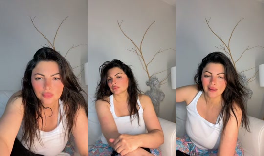 okand.anvandare0 TikTok Live — Oct 2, 2026, 10:45 PM