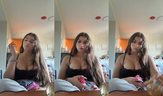 olivia.ntkr TikTok Live — Oct 1, 2026, 9:20 PM