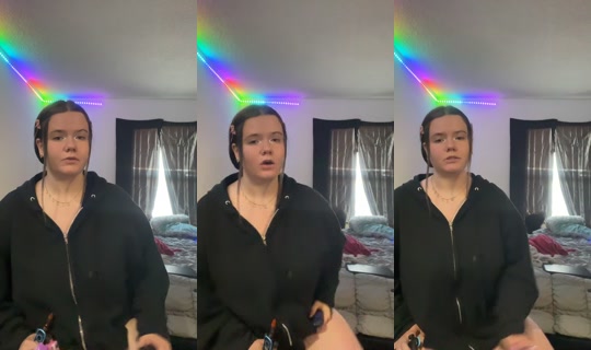 oliviaaa._2005 TikTok Live — Oct 7, 2026, 7:02 PM