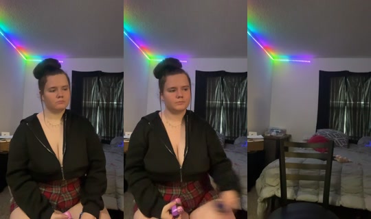 oliviaptt3 TikTok Live — Oct 4, 2026, 10:46 PM