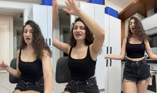 ozalpgul TikTok Live — Oct 2, 2026, 10:01 AM