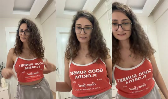 ozalpgul TikTok Live — Oct 3, 2026, 7:47 PM
