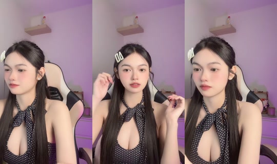 pang_kikii TikTok Live — Aug 24, 2026, 1:55 PM