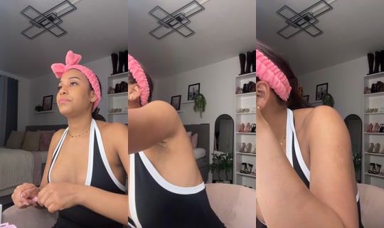 paolamocco TikTok Live — Oct 2, 2026, 6:44 PM