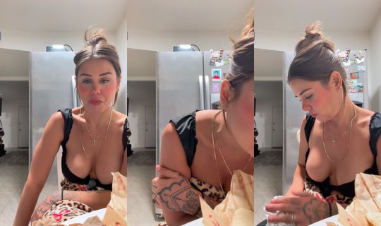 passengerprincess559 TikTok Live — Aug 27, 2026, 5:27 AM
