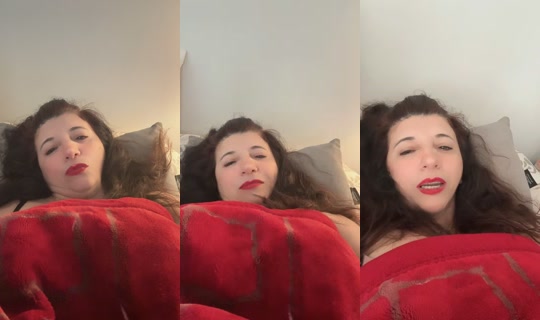 paulaamaya814 TikTok Live — Oct 7, 2026, 11:45 AM