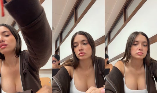 paulamnts_ TikTok Live — Oct 2, 2026, 9:31 AM