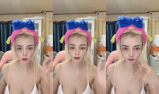 pea28888888 TikTok Live — Oct 2, 2026, 10:33 AM