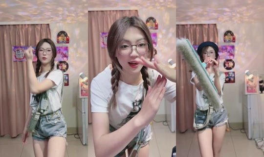 peach_0222 TikTok Live — Sep 2, 2026, 11:24 AM