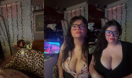 peachizze TikTok Live — Oct 4, 2026, 10:06 PM