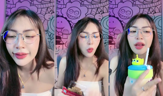 peekul1002 TikTok Live — Oct 8, 2026, 1:44 AM