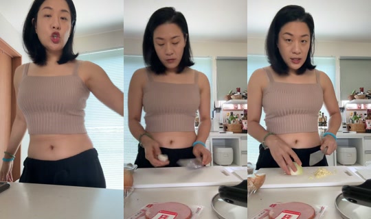 pekoneko TikTok Live — Aug 30, 2026, 2:49 AM