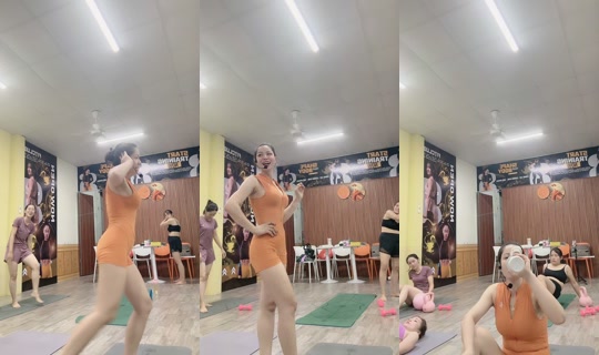 phamdao878 TikTok Live — Oct 8, 2026, 10:49 AM