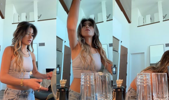 phia.liz TikTok Live — Oct 1, 2026, 5:53 PM