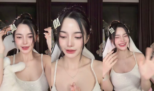 phiangdowww TikTok Live — Oct 3, 2026, 1:50 PM
