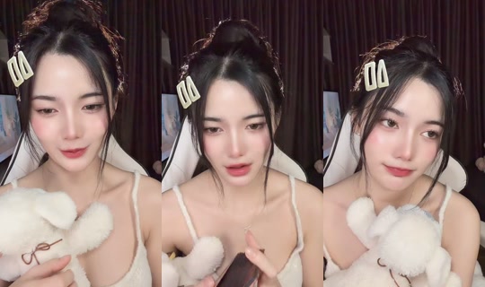 phiangdowww TikTok Live — Oct 3, 2026, 8:45 PM