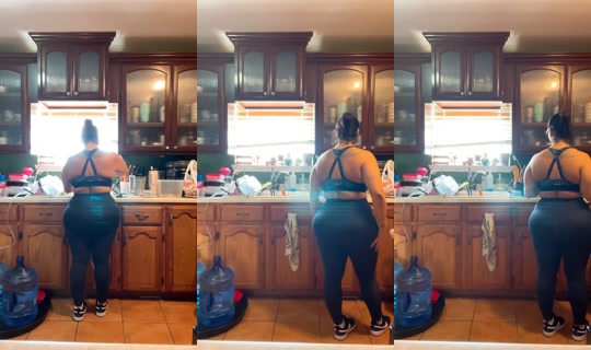 phoenixpea TikTok Live — Aug 27, 2026, 11:22 PM