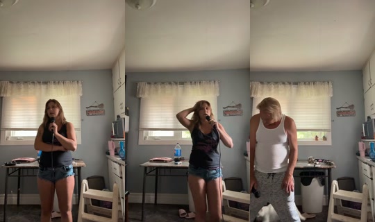 playgirlbunny_ TikTok Live — Aug 23, 2026, 11:23 PM
