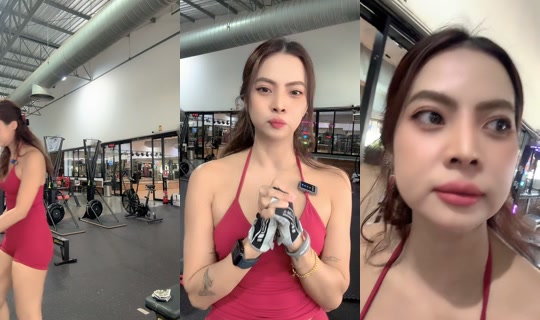 pomelo9000 TikTok Live — Oct 5, 2026, 7:37 AM