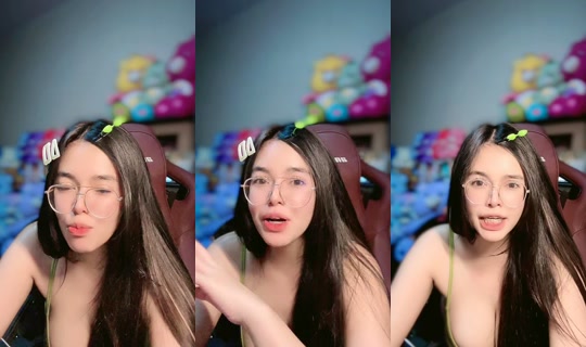 ponkao._ TikTok Live — Oct 4, 2026, 4:29 PM