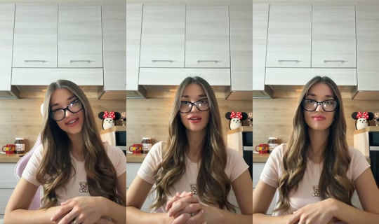 prettykirochka TikTok Live — Oct 6, 2026, 10:29 AM