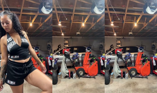 prettyylilly TikTok Live — Aug 29, 2026, 3:06 AM