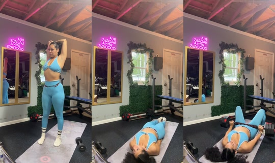 prettyylilly TikTok Live — Sep 2, 2026, 5:25 PM