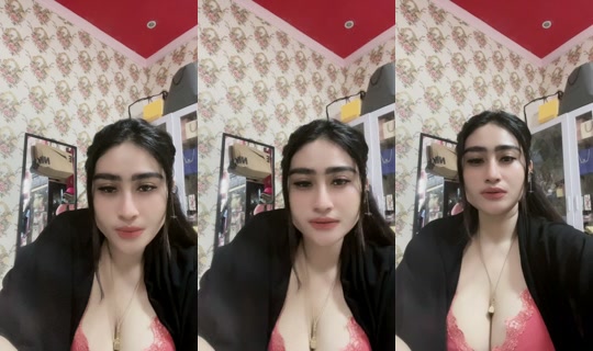 putry.enn TikTok Live — Aug 26, 2026, 6:04 AM